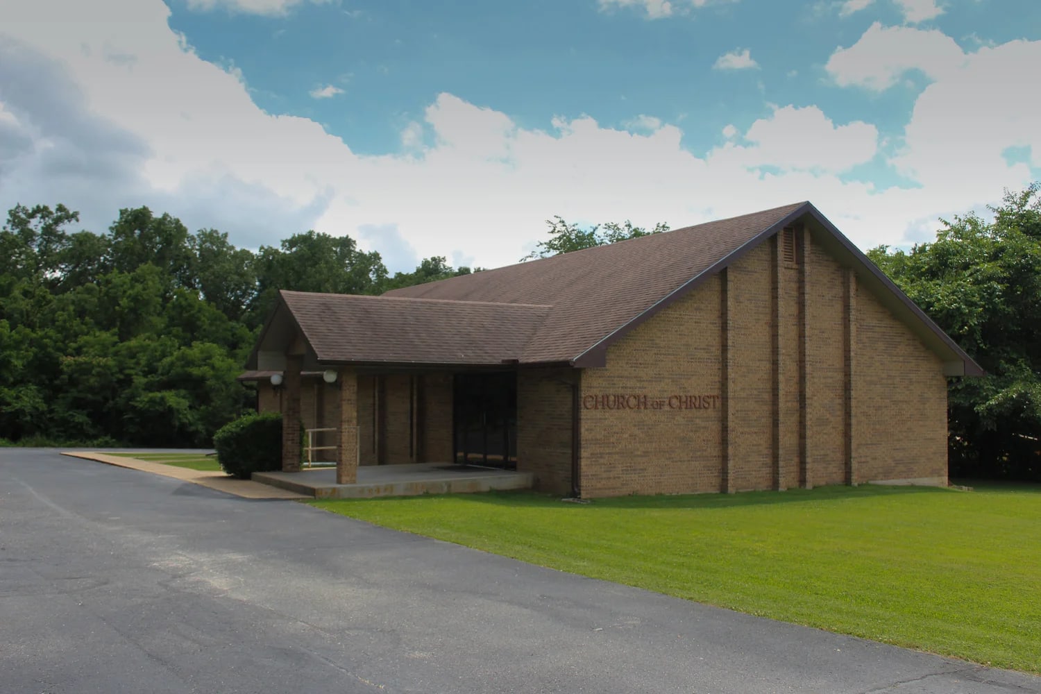Houston Church of Christ building in Houston