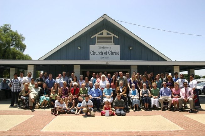 Members of El Cajon Church of Christ (English Speaking) in El Cajon